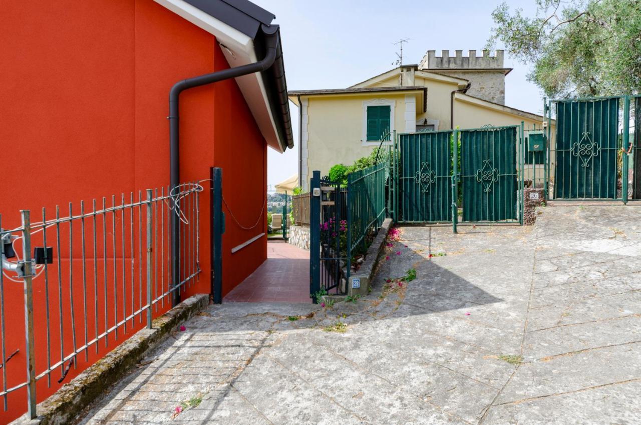 Joivy Inviting Flat With Garden And Sea View In Rapallo Buitenkant foto